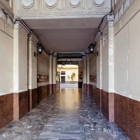 Residenza Umberto I 3* Nápoles