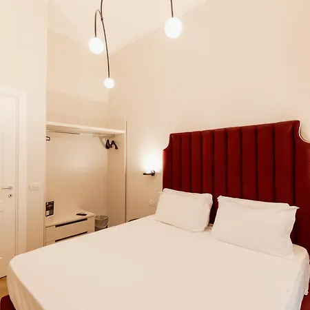 Residenza Umberto I 3* 나폴리