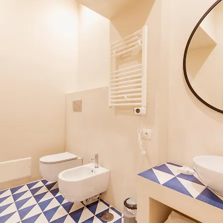 게스트하우스 Residenza Umberto I 3*