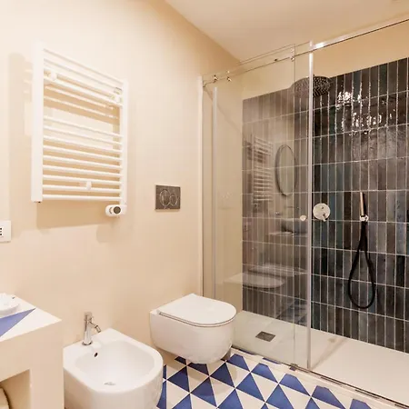 Residenza Umberto I 3* 나폴리