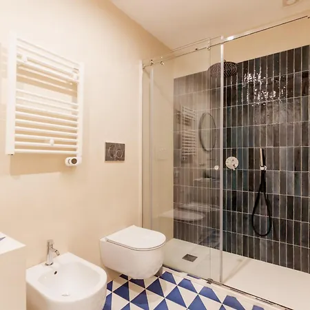 게스트하우스 Residenza Umberto I 3*